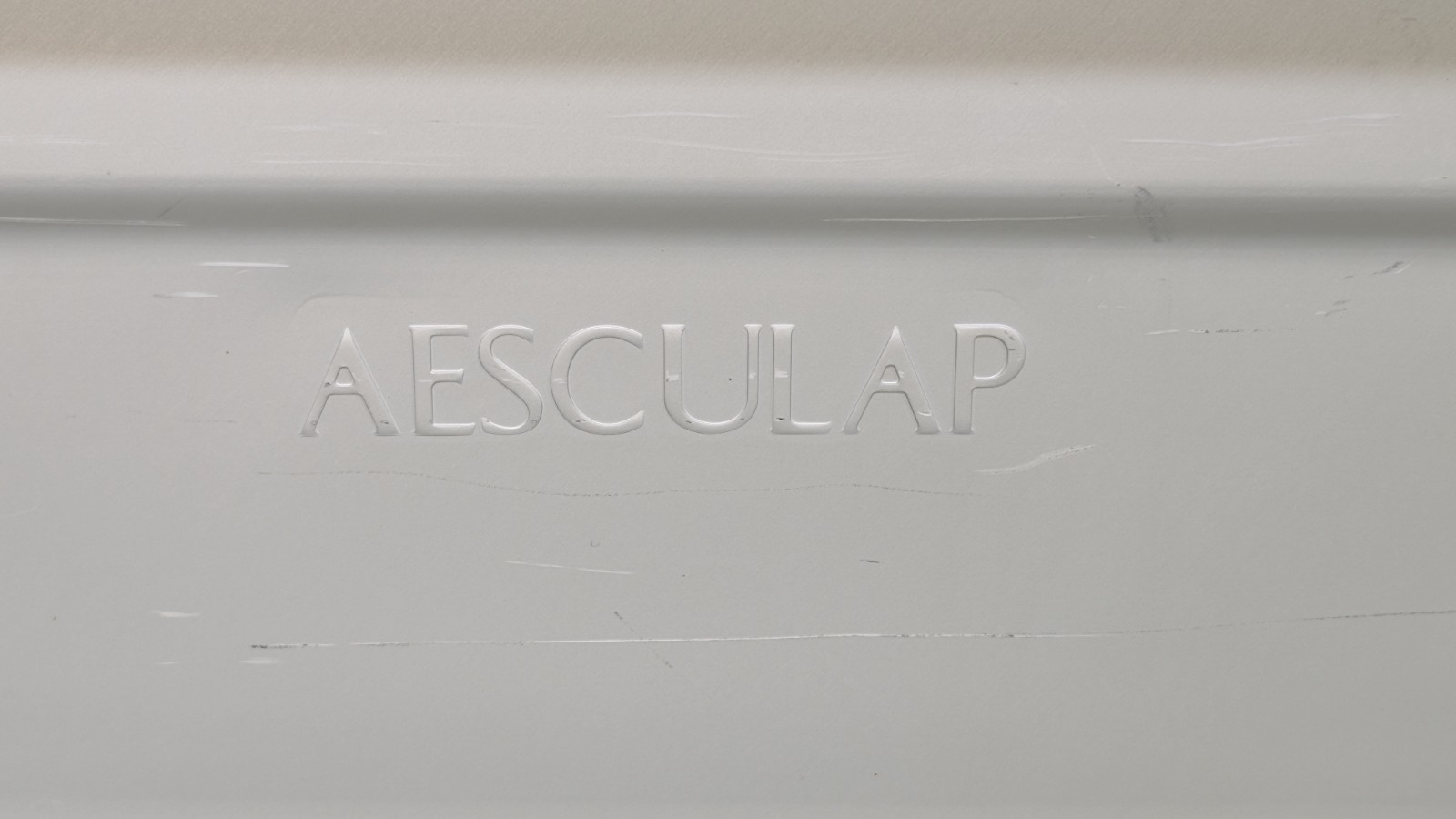 AESCULAP Aicon JJ121 Sterilization Container 23″ x 6″ Enhanced Drying System EDS