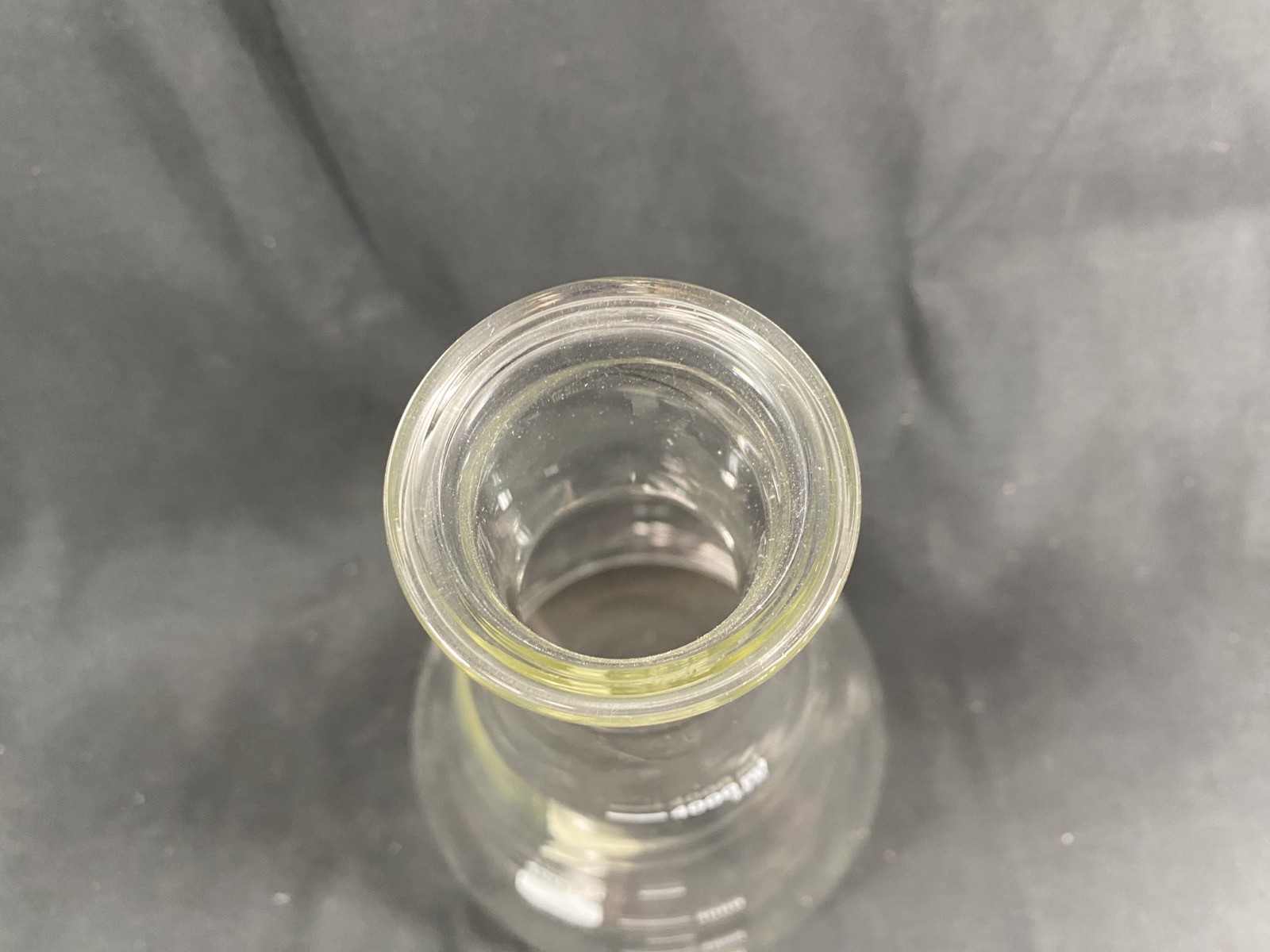PYREX Glass 4000mL 4L Narrow Mouth Erlenmeyer Flask 4980-4L (1/Pk)