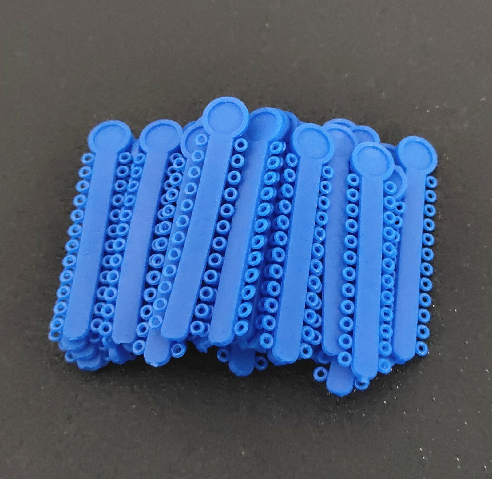 1 Pack Ligature Ties 1008Pcs/Pack &1 Pc Ultra Power Chain 15 Feet Short Blue