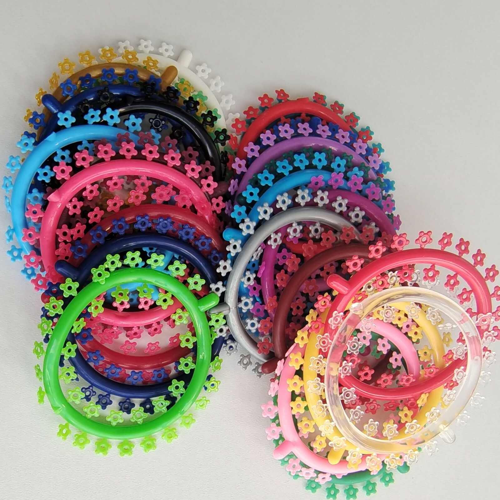 1000Pcs Dental Orthodontic Elastic Ligature Tie Multi-Colored Flower Rubber Band