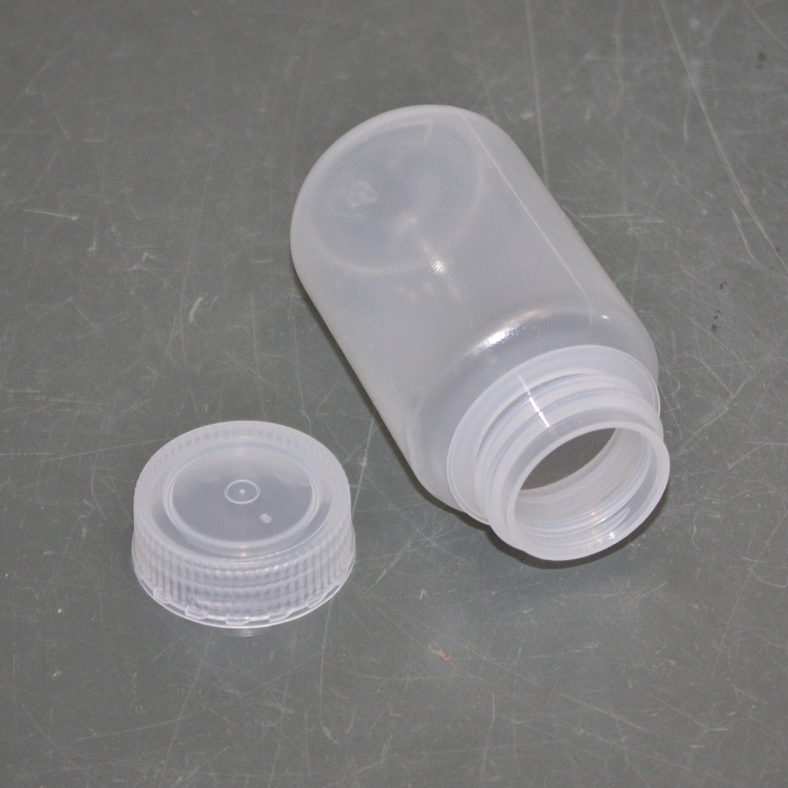 (500) United Scientific Reagant Bottle 33307-BULK, 125mL / 4fl oz, Wide Mouth