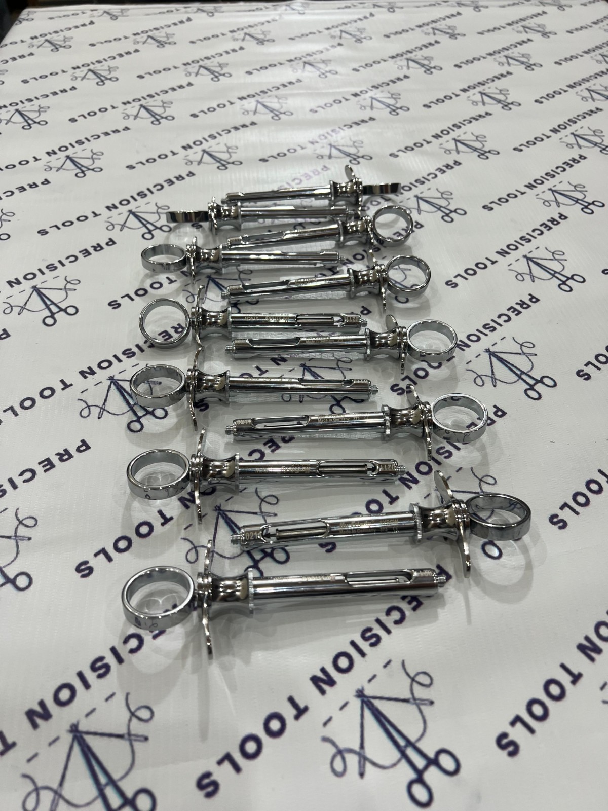 Hu-Friedy CW Style Dental Anesthetic Aspirating 1.8ml Syringe SYRCW Lot-of 12 PC