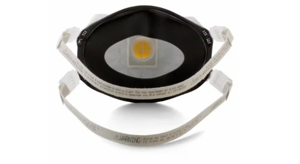3M 8233 N100 Particulate Respirator Smoke Protection Mask w/ Exhalation Valve