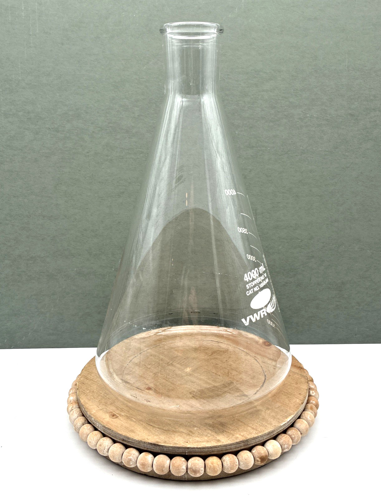 VWR 4000 mL CAT NO: 10545-846 Graduated Erlenmeyer Beaker, Heavy Wall