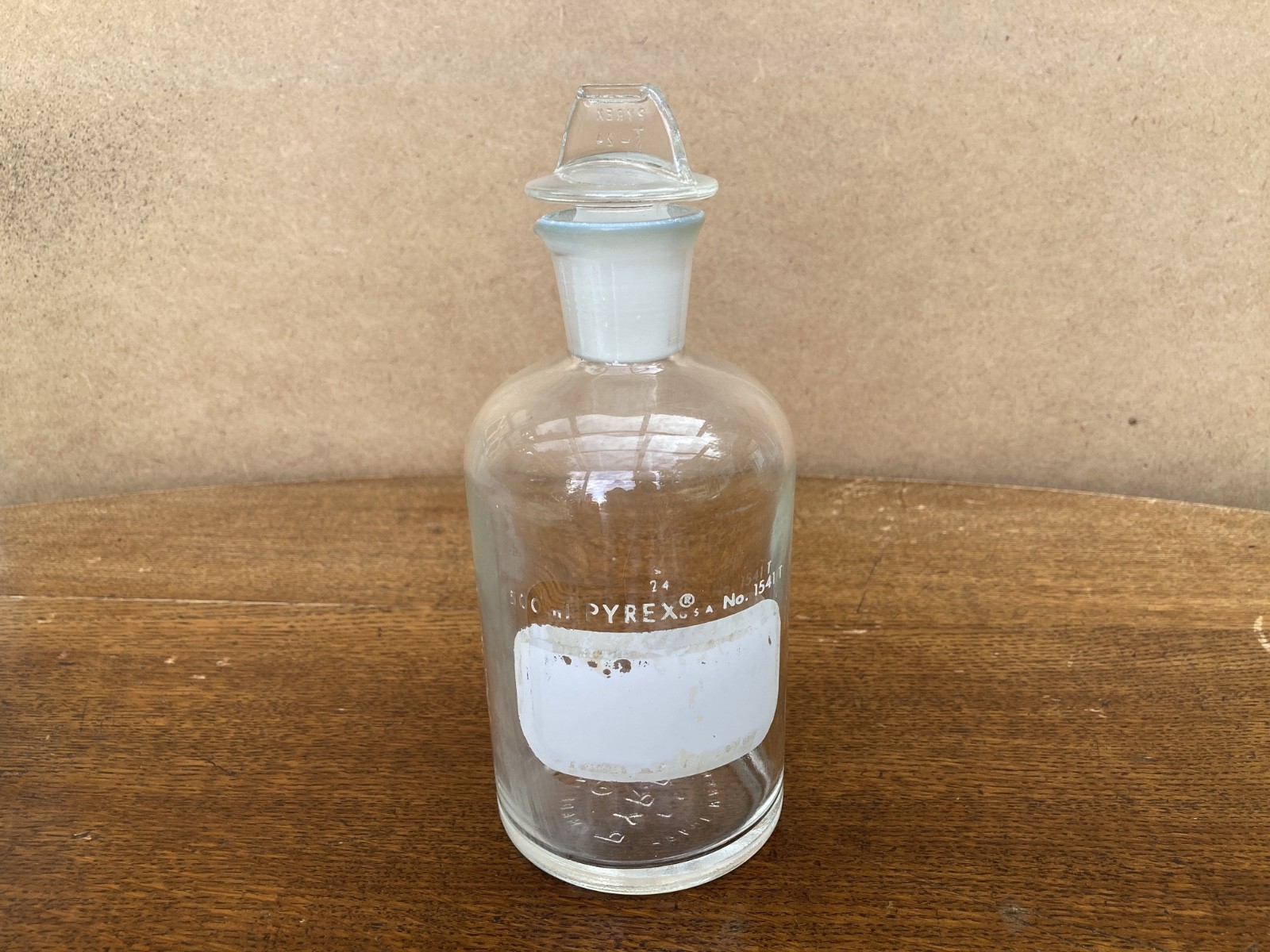 11 vintage laboratory glassware chemical bottles with stoppers