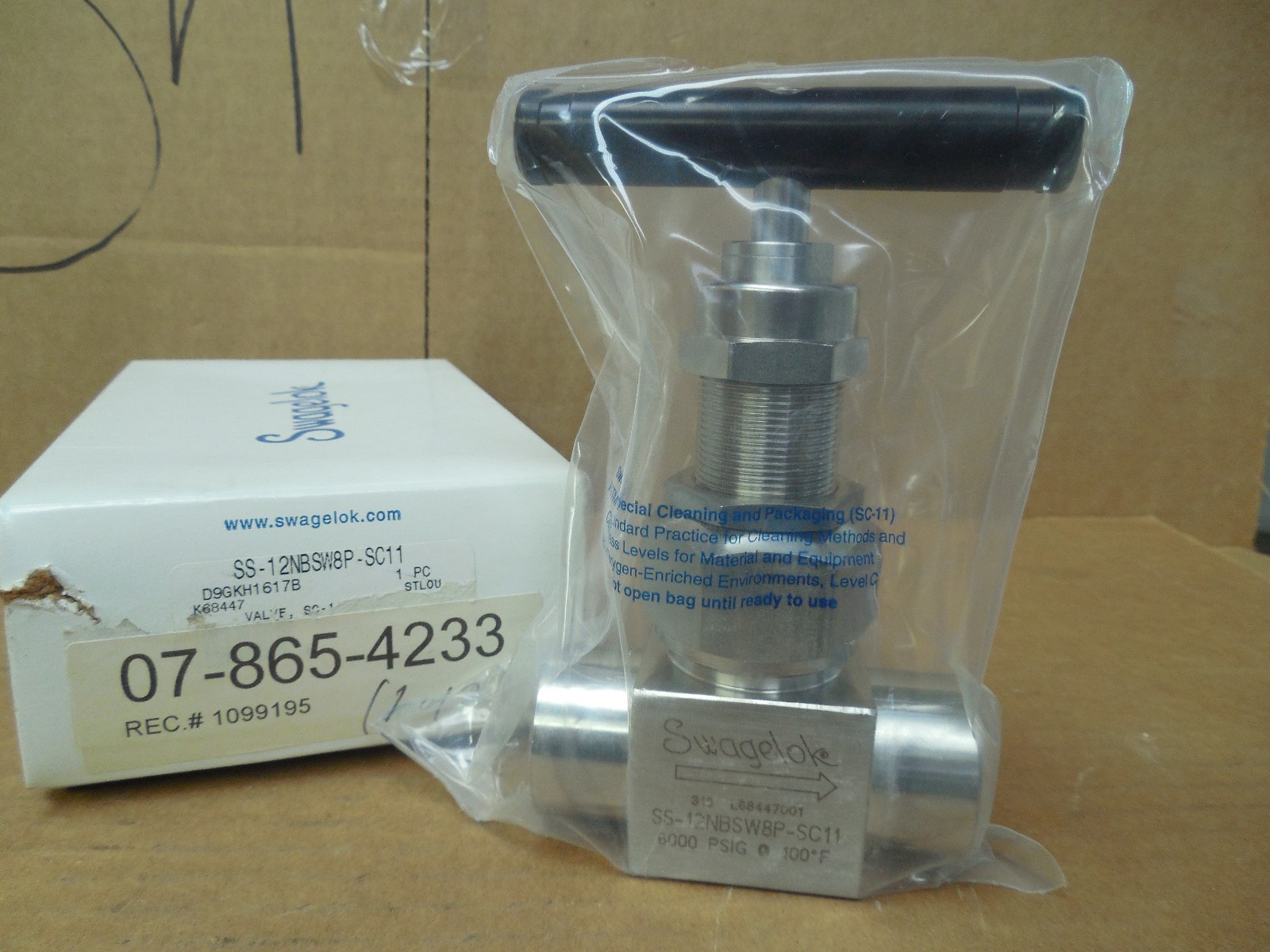 Swagelok Stainless S/S Severe-Service Union Bonnet Needle Valve SS-12NBSW8P-SC11