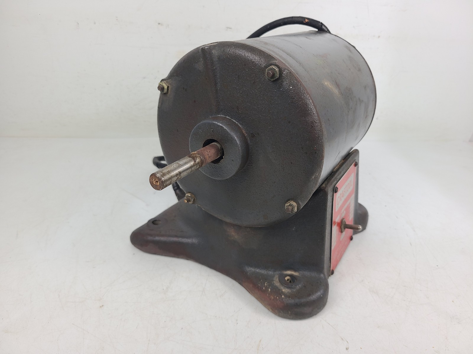 Craftool Dental Lab Polishing Motor Bench Lathe 1/4-1/6 HP (TESTED)