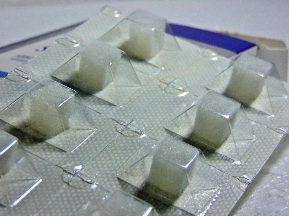 SPONGES 32pcs PACK #10x10x10mm HEMOSPONGE ABSORBABLE GELATIN STERILE DENTAL?(FS