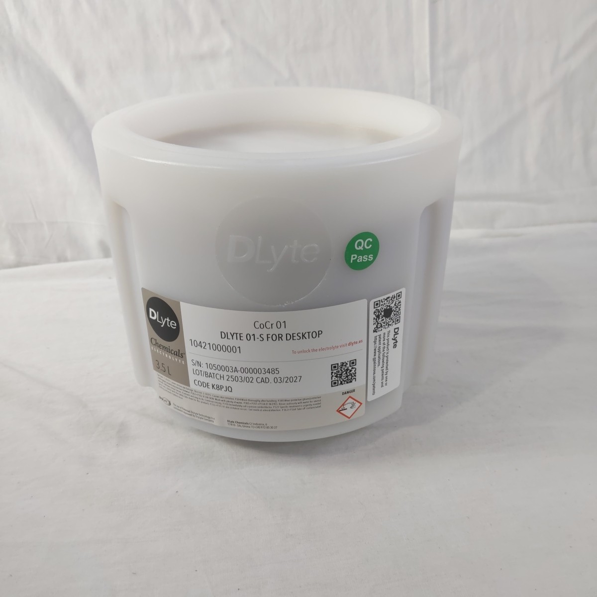 Electrolyte CoCr DLyte 01-S for Desktop machine (3.5L Tub) 10421000001