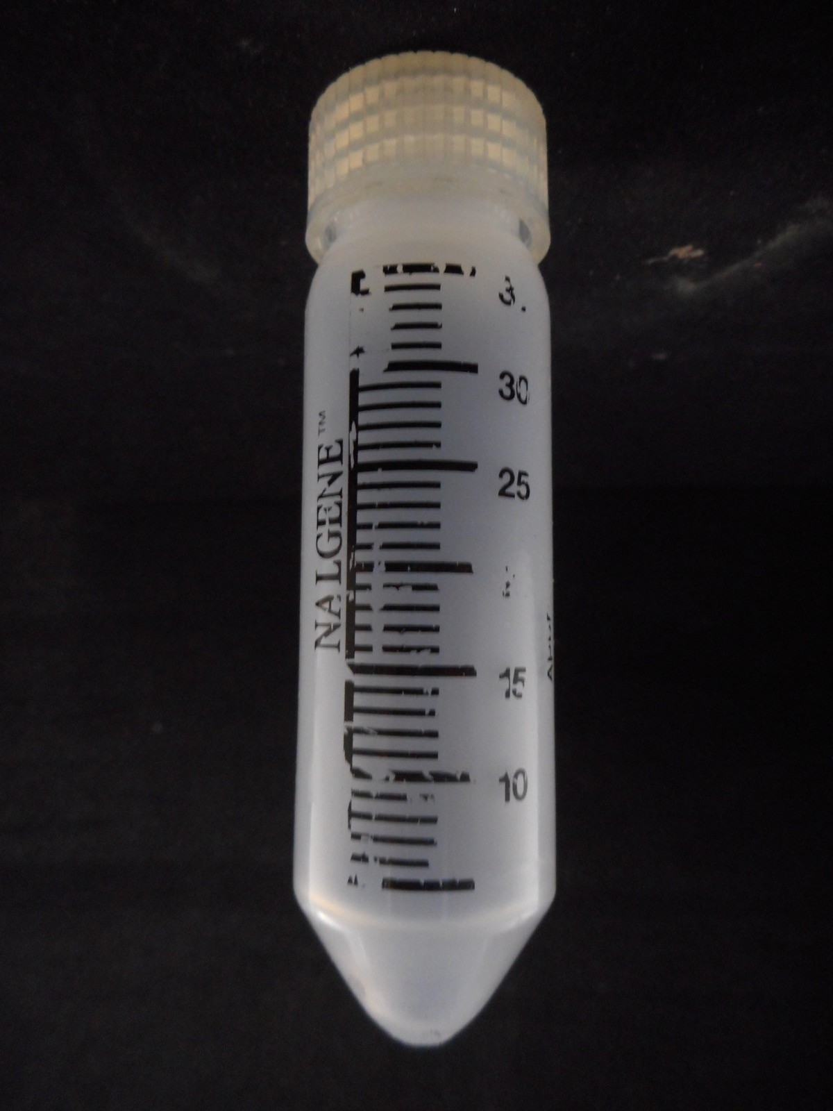 NALGENE Plastic 35mL Conical Oak Ridge Graduated Polypropylene Centrifuge Tube