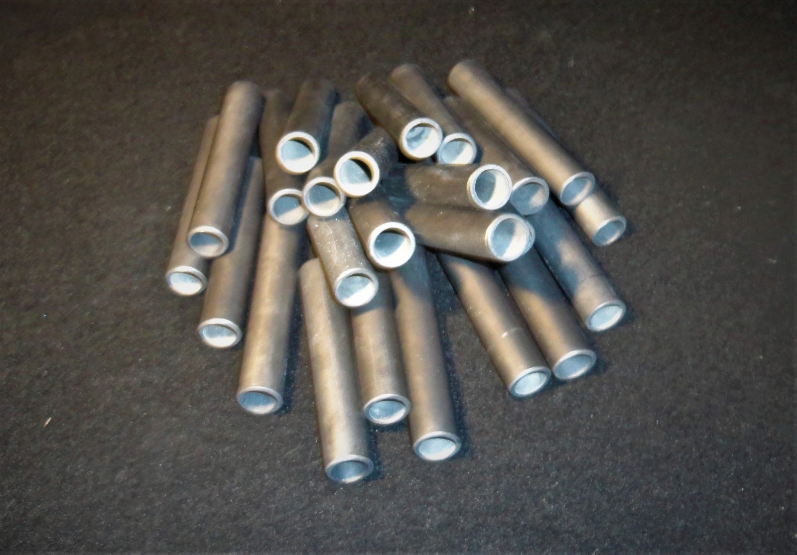 LOT OF TWO 2″ LONG HEXOLOY SILICON CARBIDE TUBE WIRELESS HEATING ELEMENT No. 62