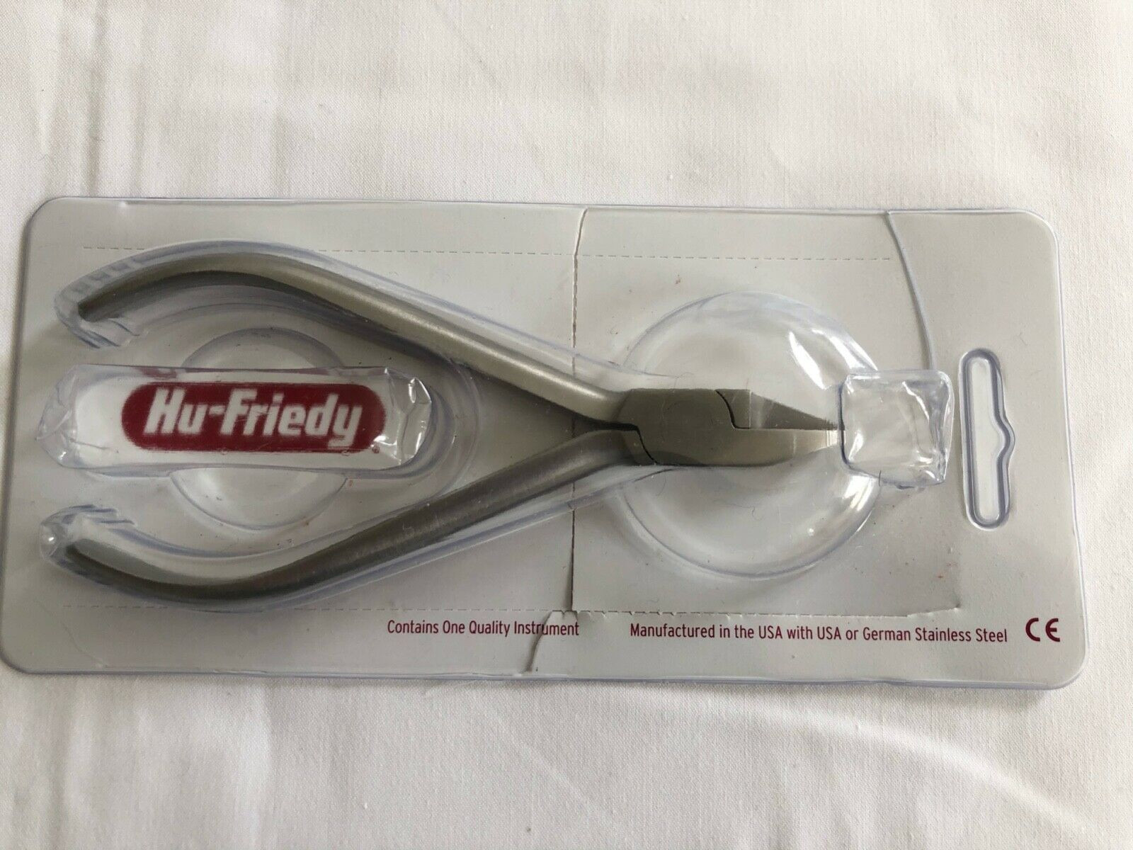 Hu-Friedy Three Jaw Pliers for contouring and bending S S wires upto 0.76mm
