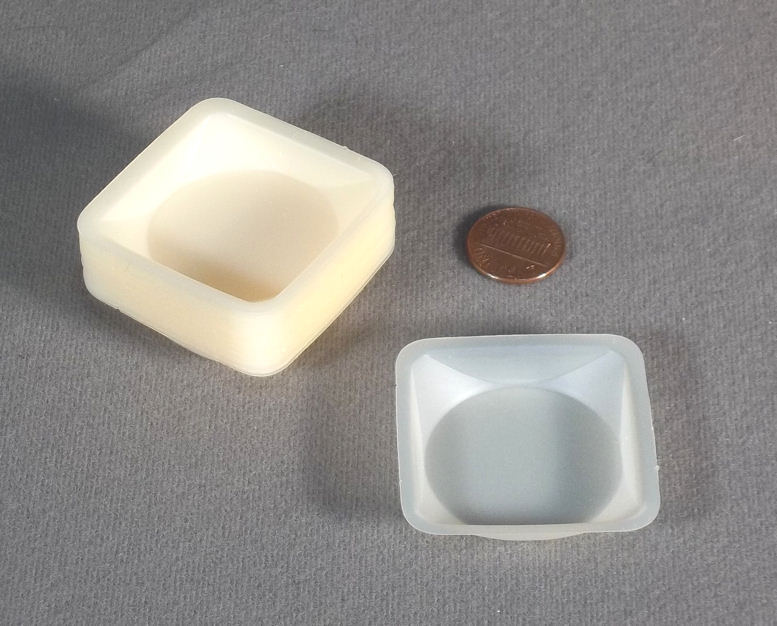 Lot (50) Small Polystyrene 1.8″ by 1.8″ Weigh Dish or Boat