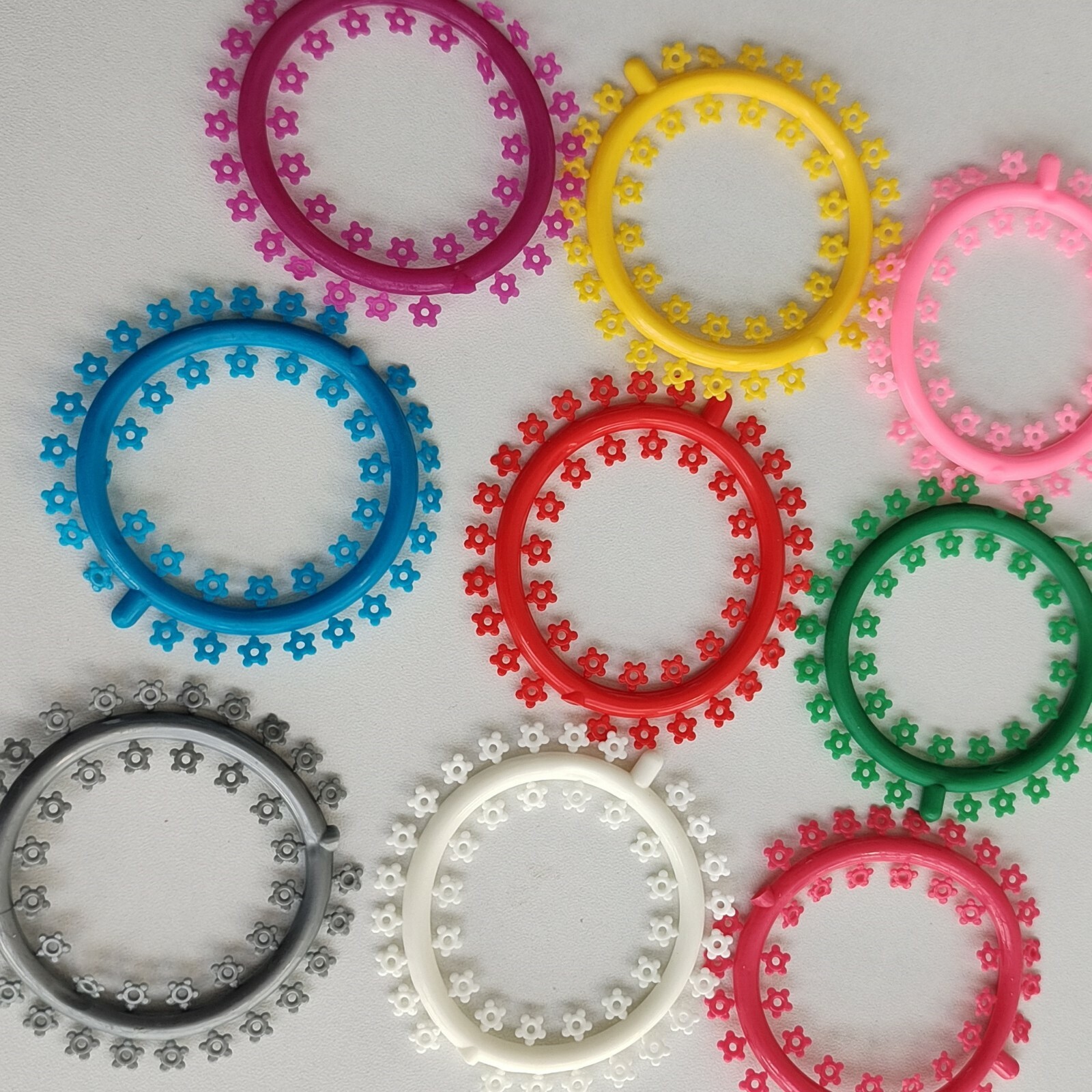 1000Pcs Dental Orthodontic Elastic Ligature Tie Multi-Colored Flower Rubber Band