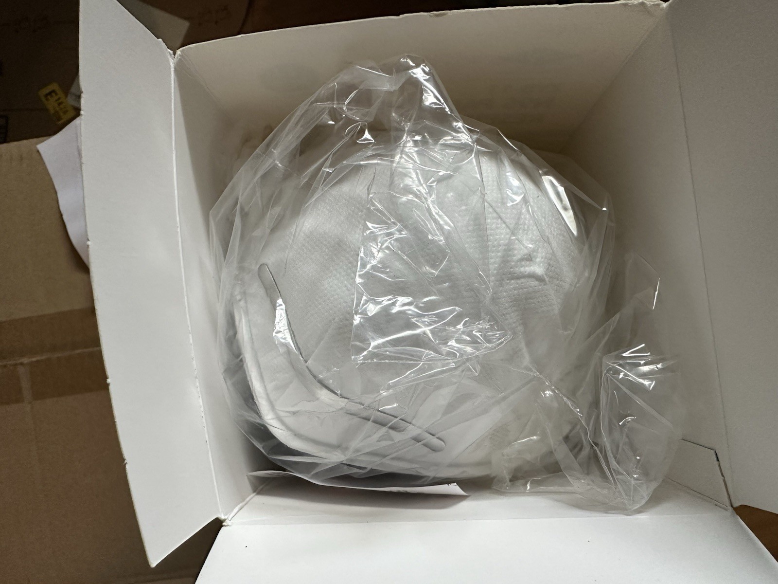 400 Disposable N95 Mask Particulate Respirator Case Of 400 NIOSH APPROVED