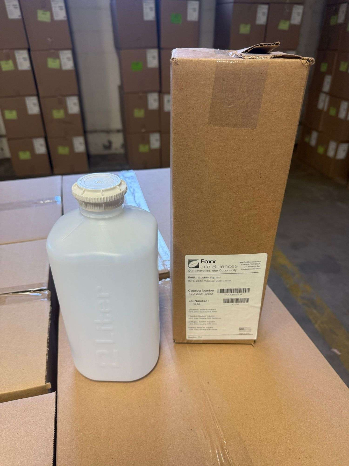 Foxx Life Sciences 2L HDPE Boston Square Bottle GL45 VersaCap – Case of 8 – New