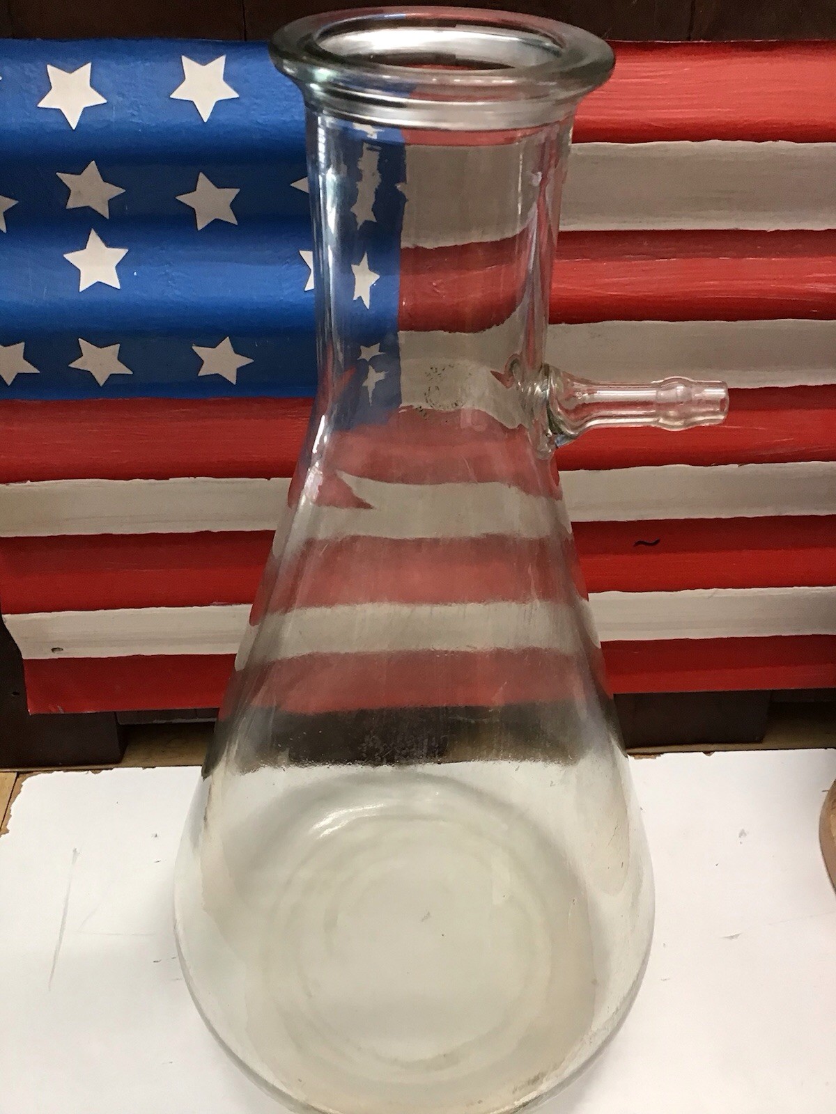 Pyrex 4000ml Flask With Sidearm Science Project ,Man cave Just Cool 14 3/4 Tall