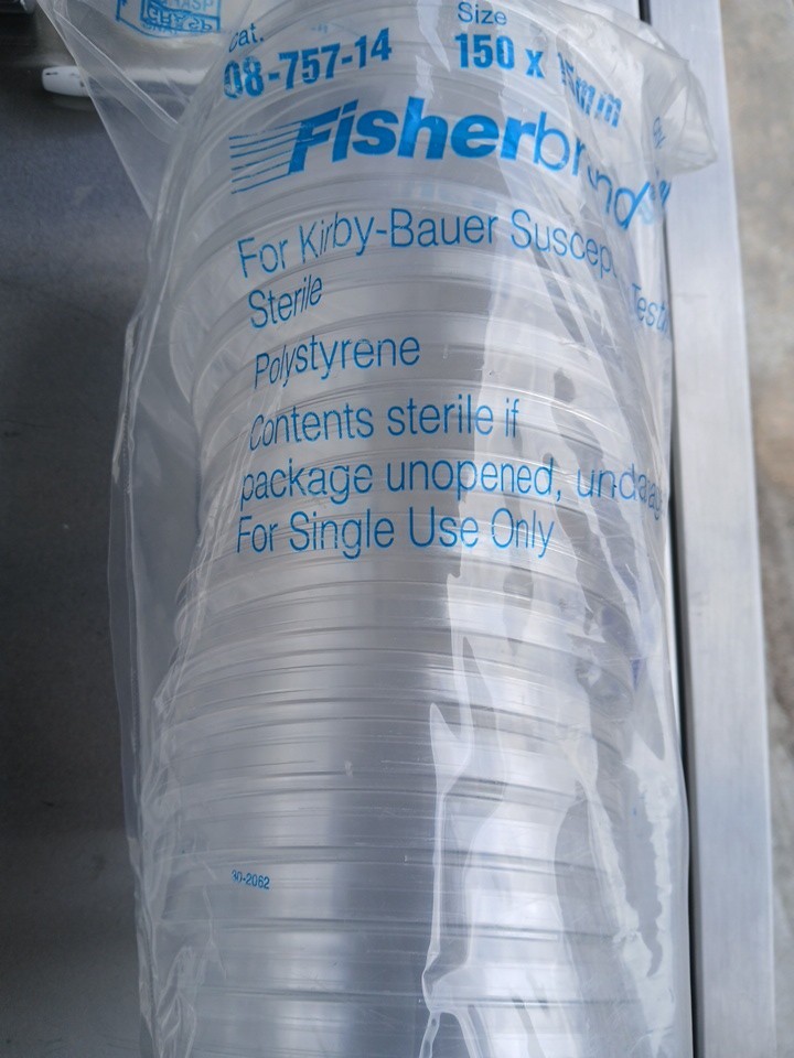 fisher brand 8-757-14 150 x 15mm petri dishes ~ 60 count