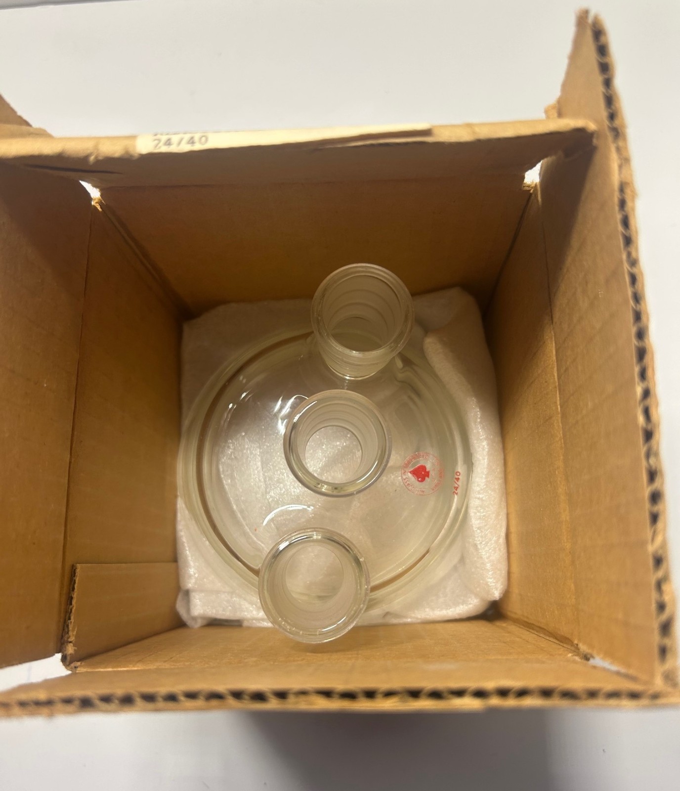 ACE Glass 500 mL REACTION FLASK HEAD 4″ Model 6486-10 THREE NECK CENTER