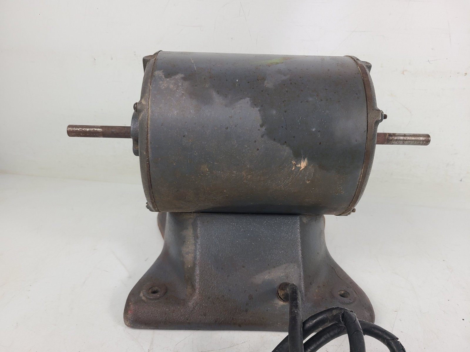 Craftool Dental Lab Polishing Motor Bench Lathe 1/4-1/6 HP (TESTED)