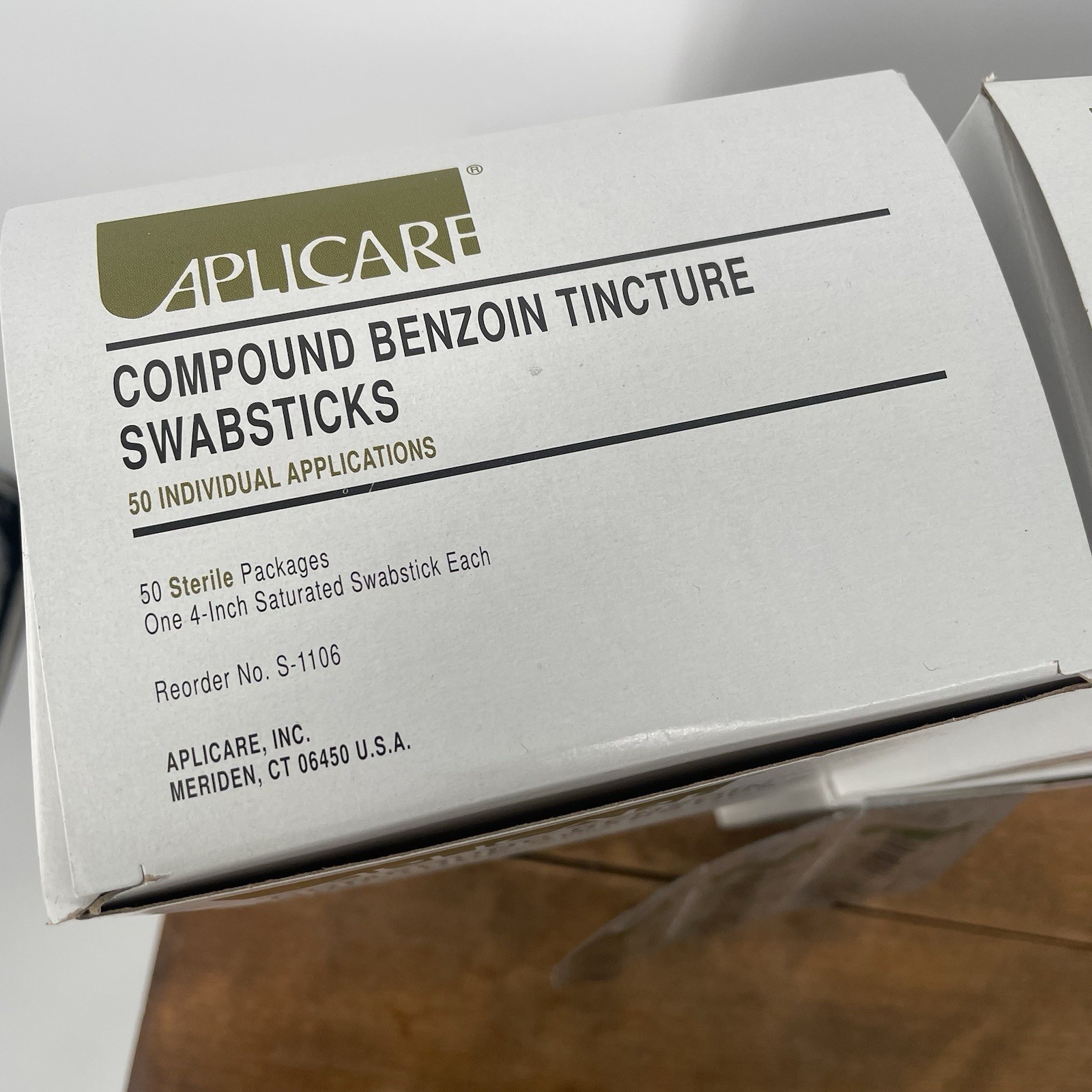 Aplicare Benzoin Tincture Swabstick 196 Single 4” Sterile Swabs Exp 9/24