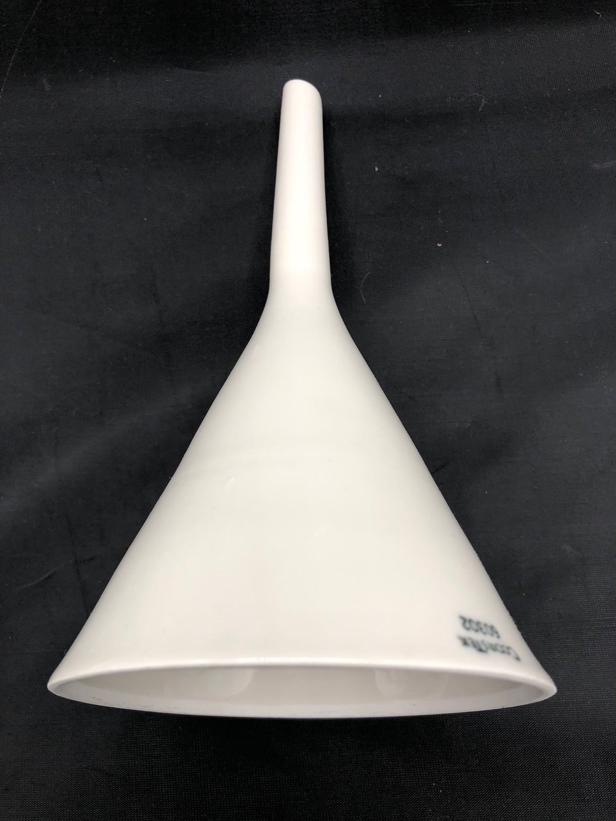 COORSTEK Porcelain 179mm L 92mm ⌀ 130 mL Hirsch Vacuum Filter Funnel 60302