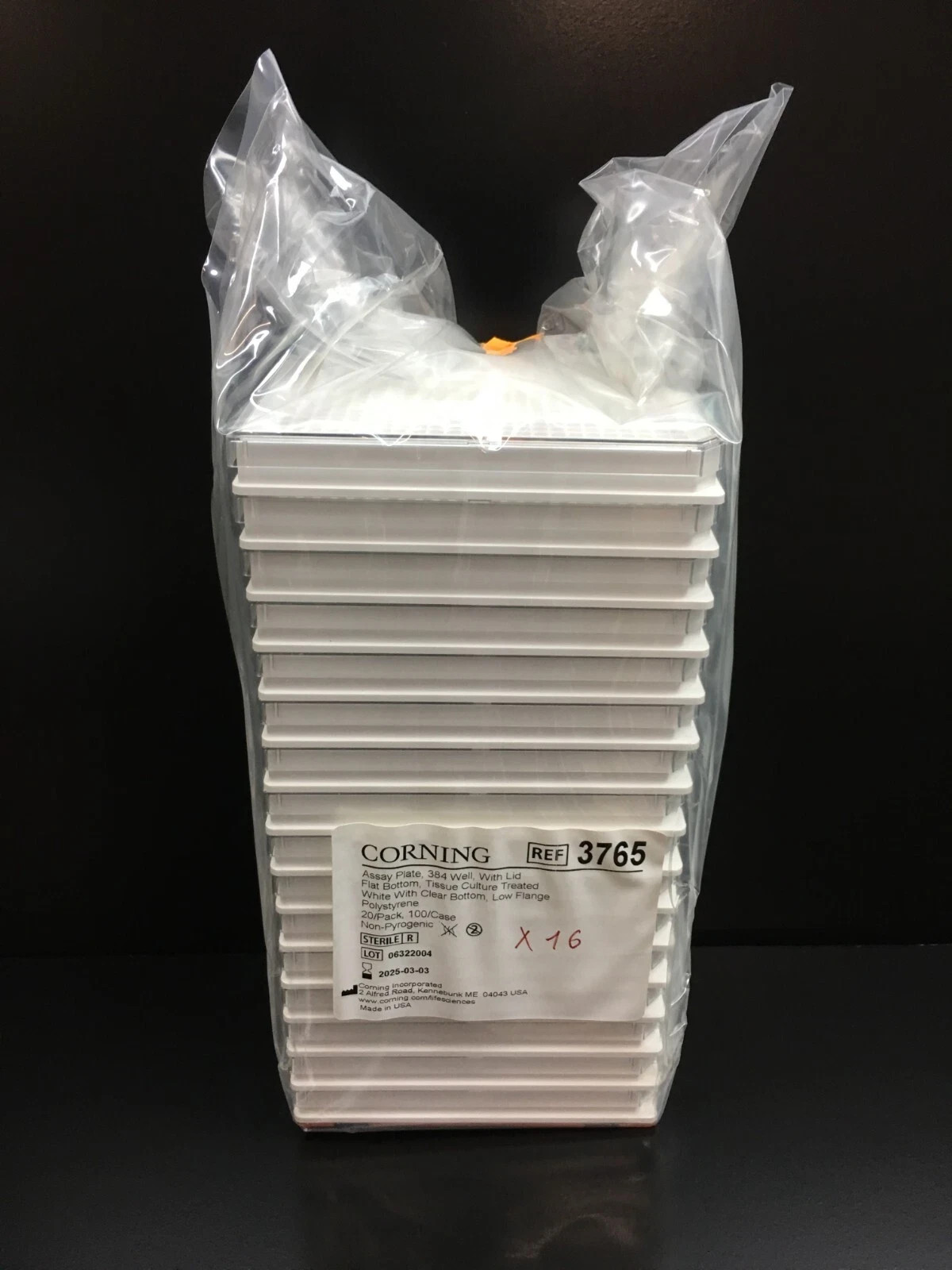 Corning REF 3765 Cell Culture Treated 384 Well Flat-Bottom Microplate Lot 16 PCS