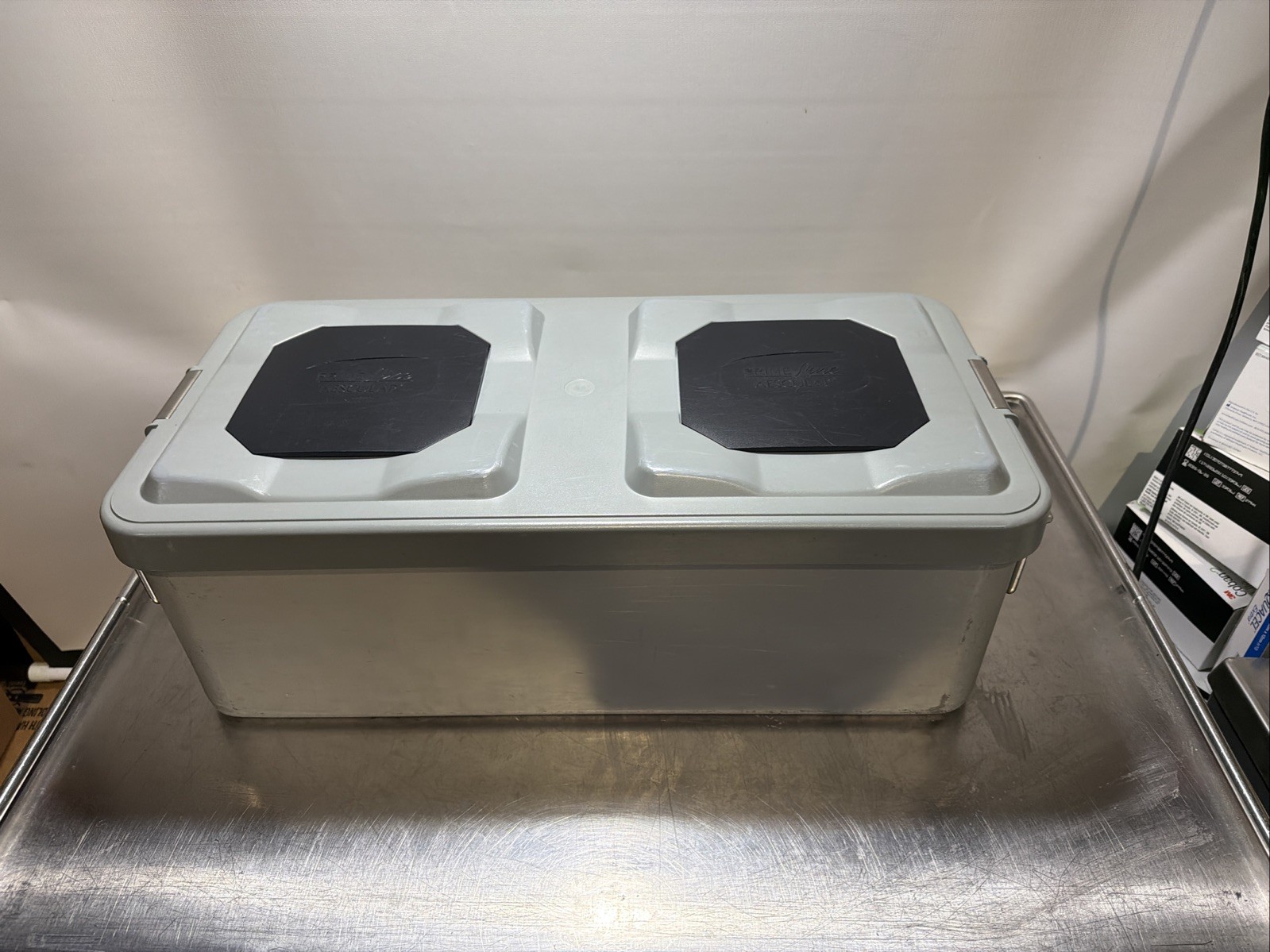 AESCULAP JN444 STERILE CONTAINER W/ JP005 GRAY PRIMELINE LID REUSABLE FILTERS