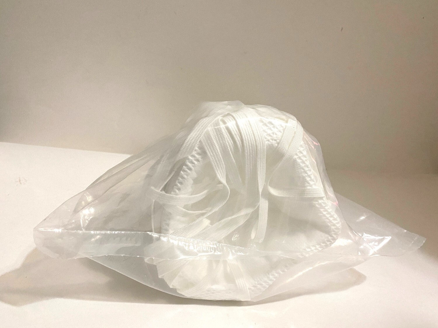 Honeywell DC300N95 Disposable Respirator N95 Face Mask NIOSH Approved White 30pk