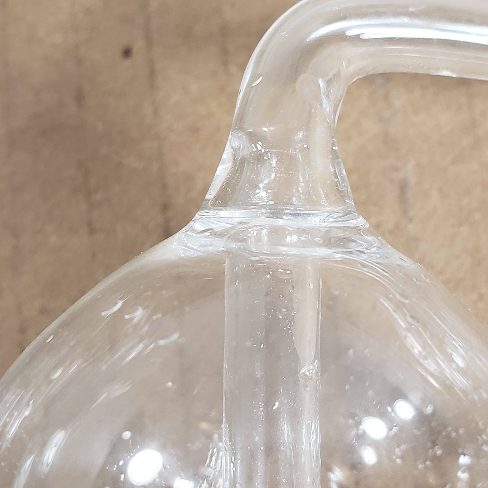 Unbranded Glass Micro Gas Bubbler System 1/4″ Straight Tube Inlet ~7″ Tall