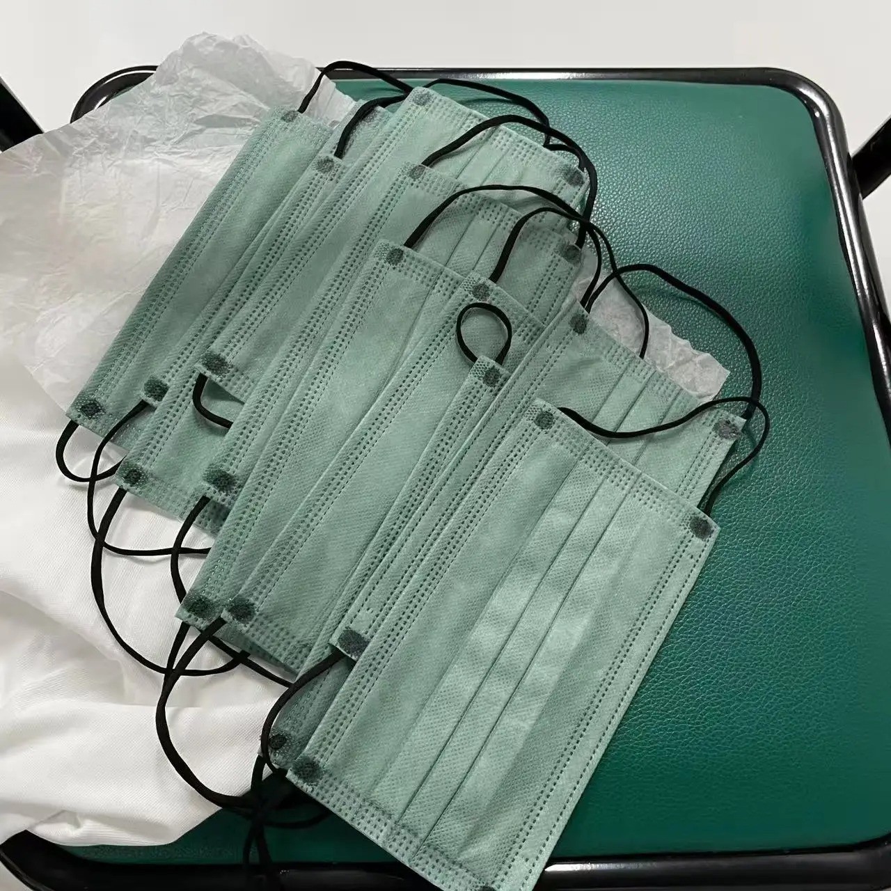 Thickened Tea Green 4-Layer Disposable Face Masks – 200/100/50/10 Pieces