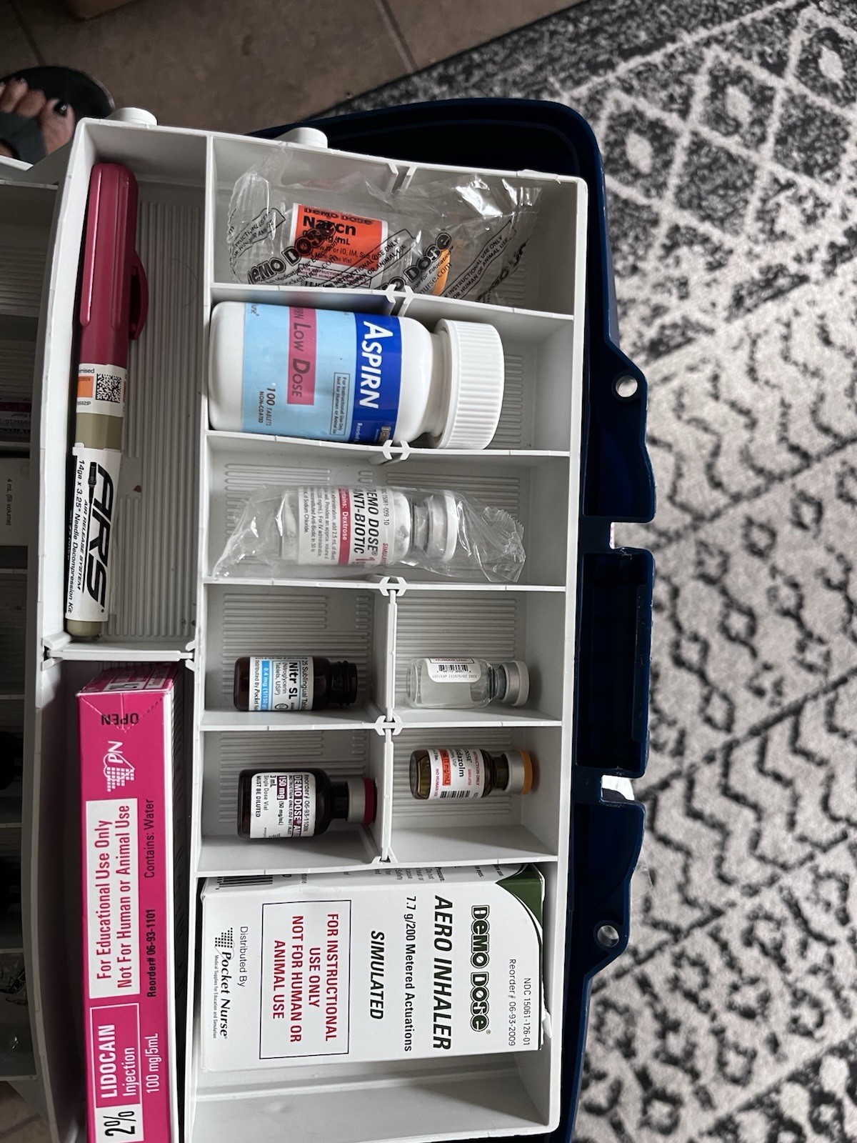 Eagle Life Saving, LLC Emergency Medicine EMS Training Kit Hard Case w/ Sim Meds