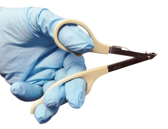Skin Staple Remover with Scissor Handle