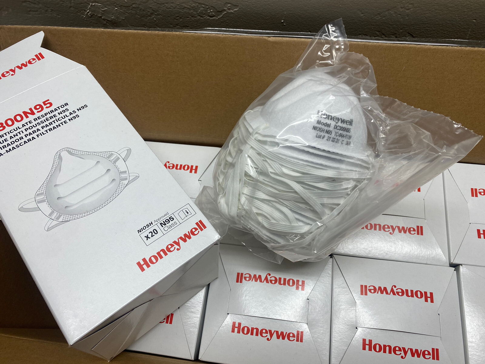 NEW 20O Pieces Honeywell DC300N95 Respirator Particulate Masks N95 NIOSH Approve