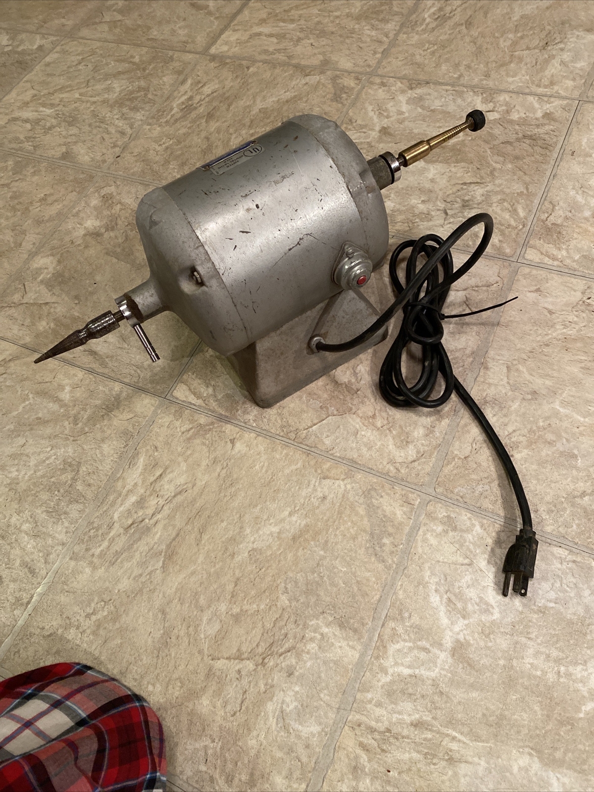 Baldor 437B Dental Polishing Lathe Two Speed 1/4 HP Cat. No. 353T 1725/3450 RPM