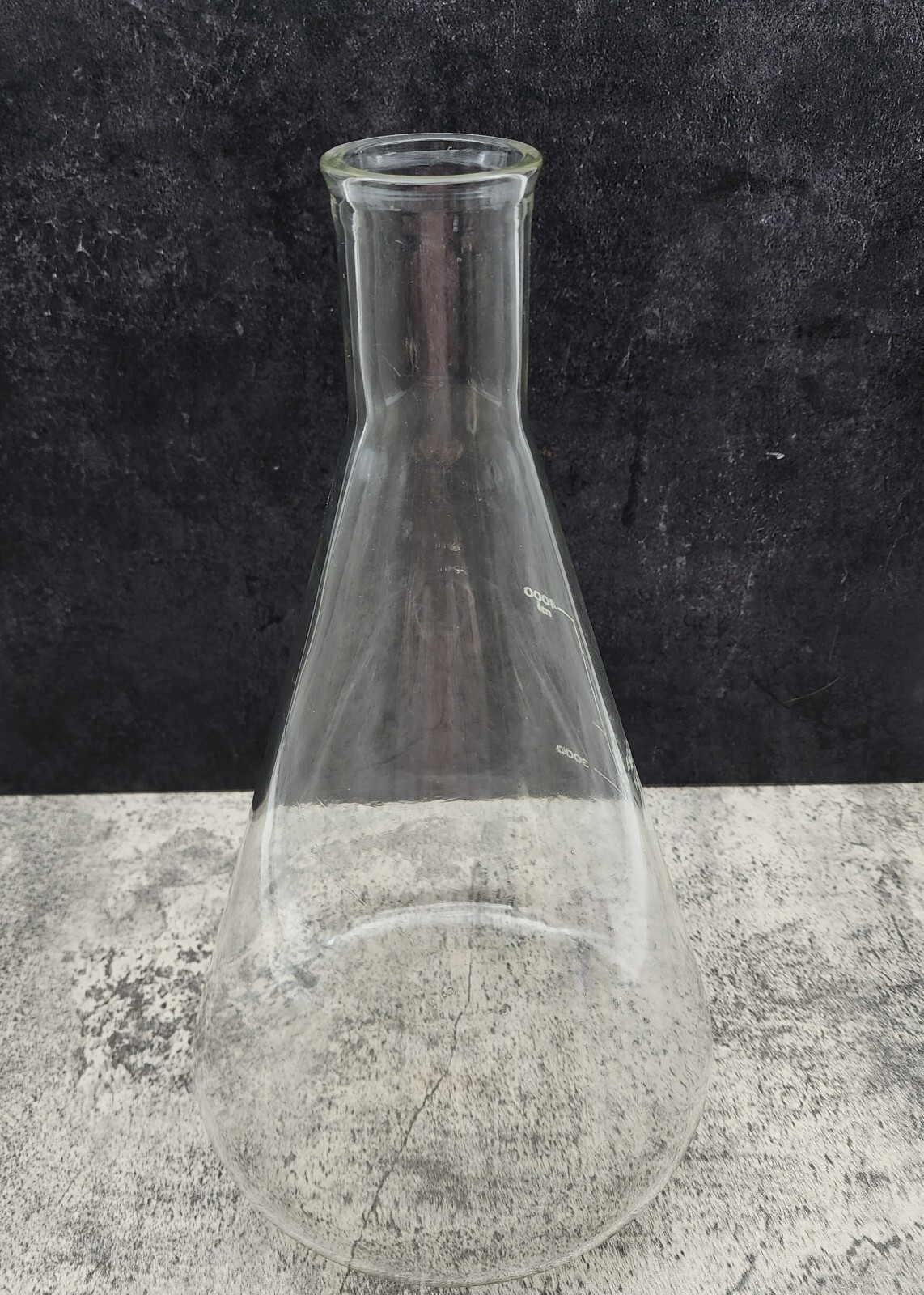 KIMAX Glass Heavy Duty Rim Erlenmeyer Flask #26500 4000ml Made In USA