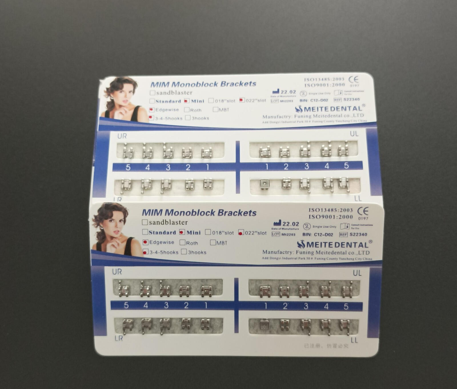 50Set Dental Orthodontic MIM Monoblock Brackets Mini Roth/MBT 022 Slot 345 hooks