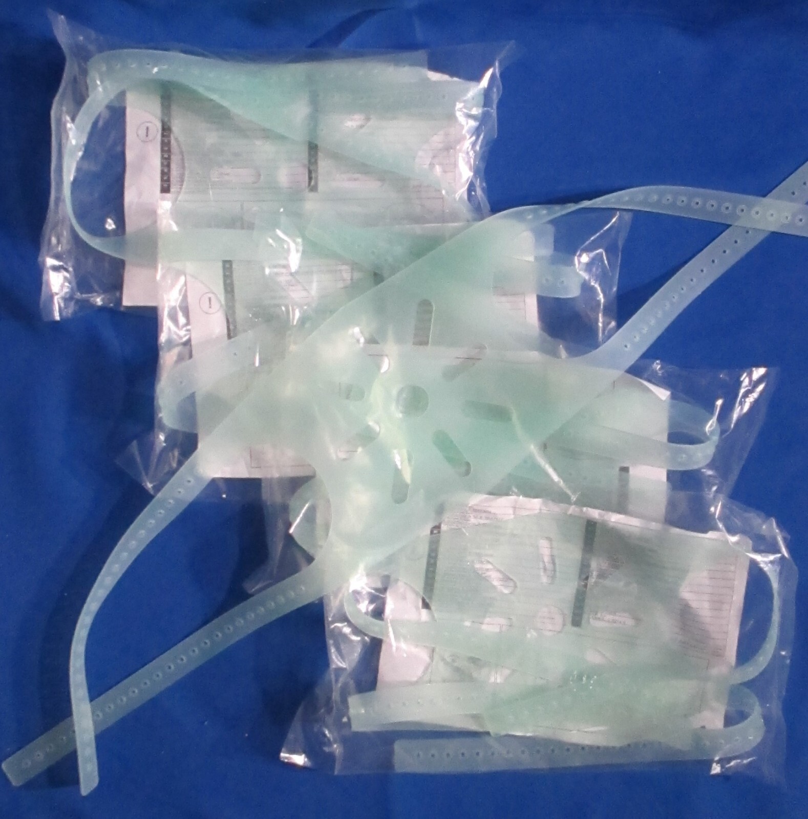 Medline Pediatric Anesthesia Face Mask (Infant-2, Child-3 & Small-4) & Harness