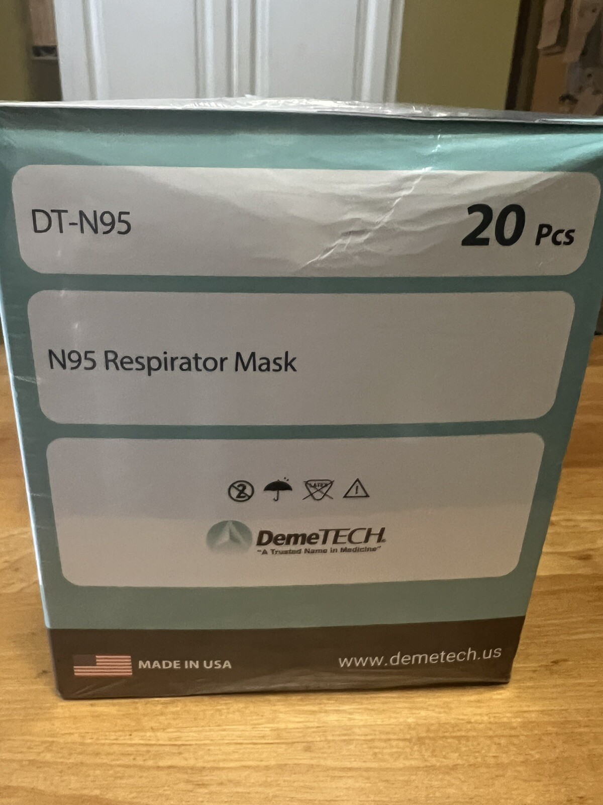DemeTECH Respirator Mask NIOSH N95 FoldStyle DT-N95 20 Pack 05/2026 New Sealed
