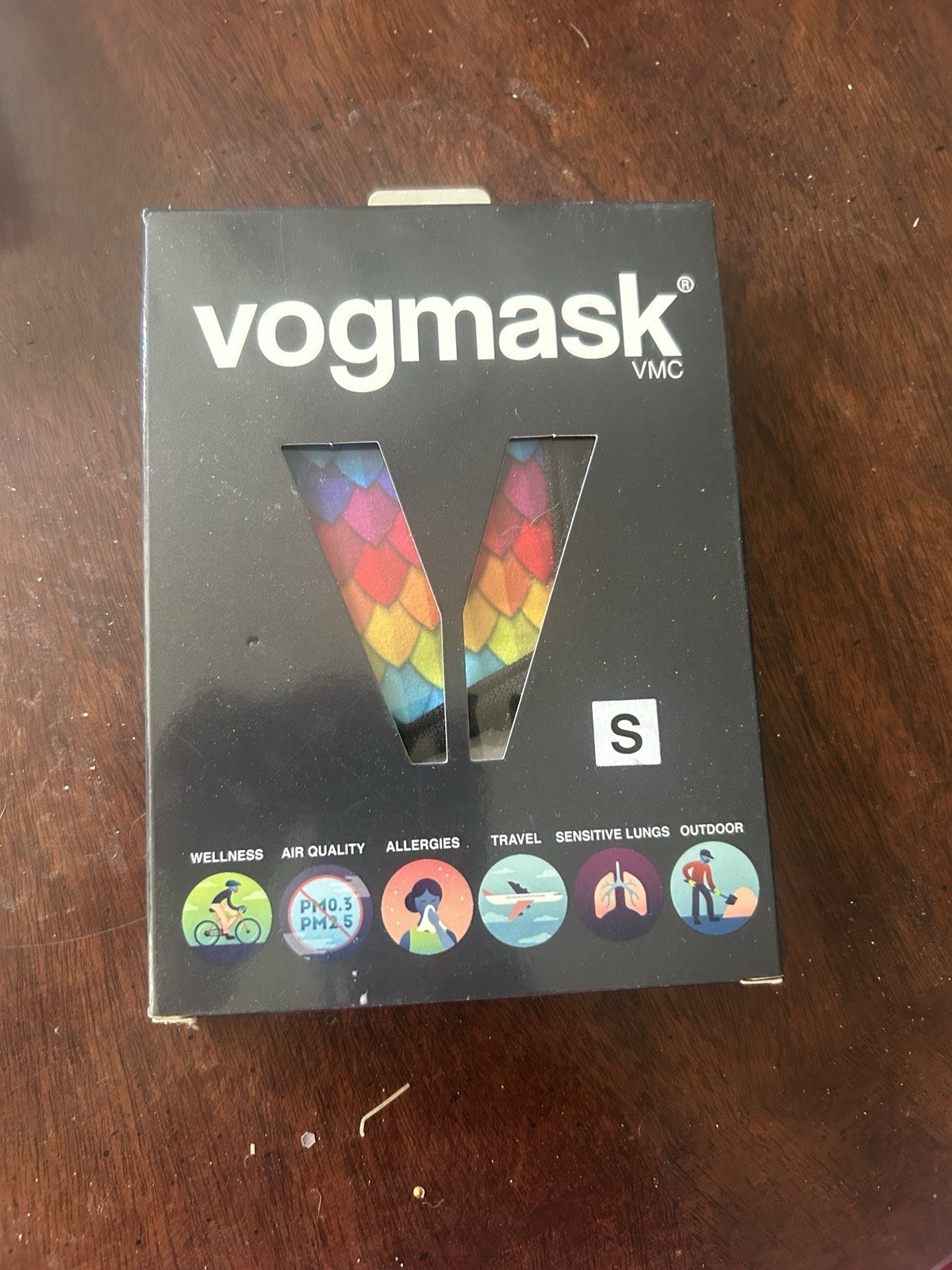 New Vogmask Small S Filtering Face Mask Reusable Mask Sealed Colorful Scales