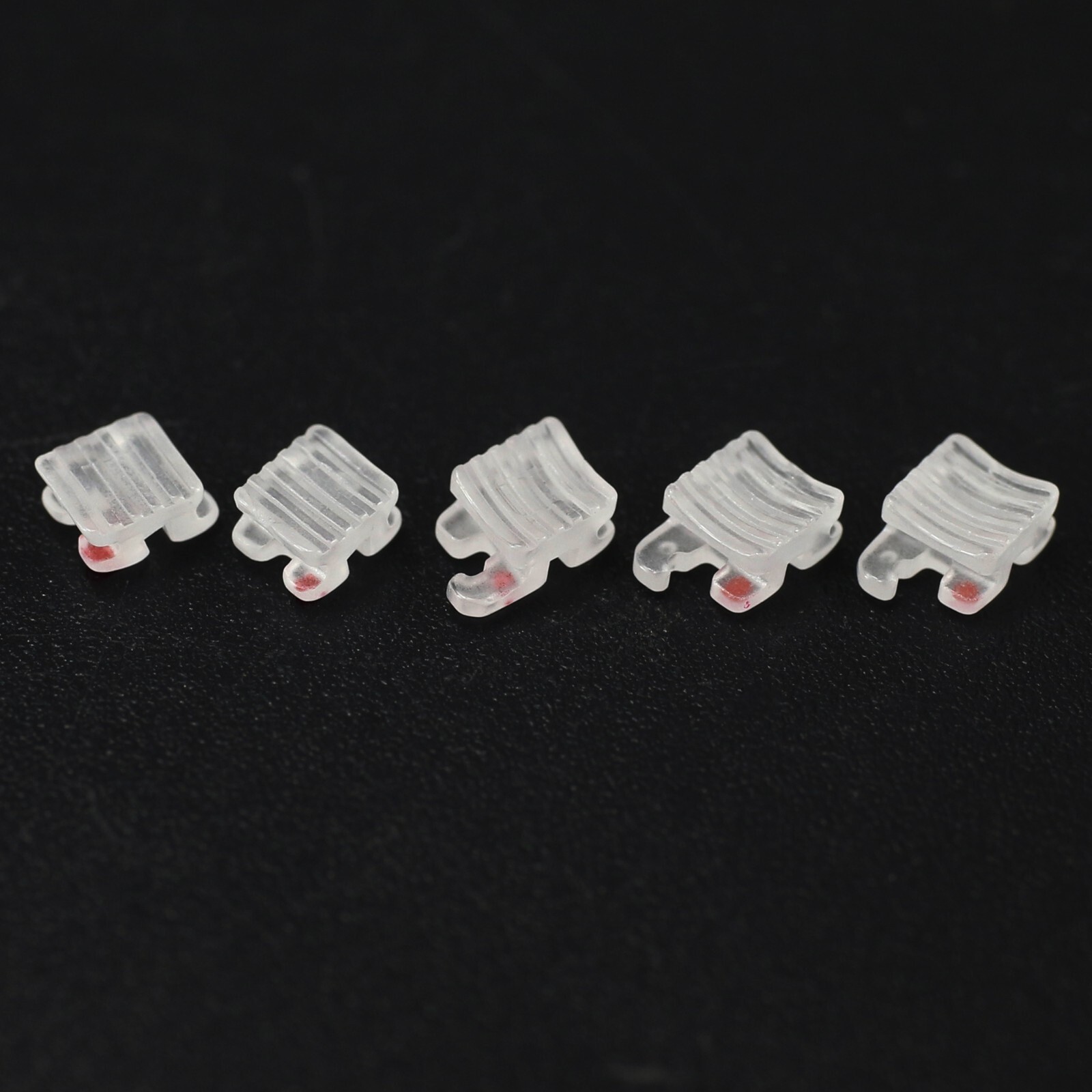 Dental Orthodontic Ceramic Brackets Self Ligating Braces Clear Sapphire Roth MBT