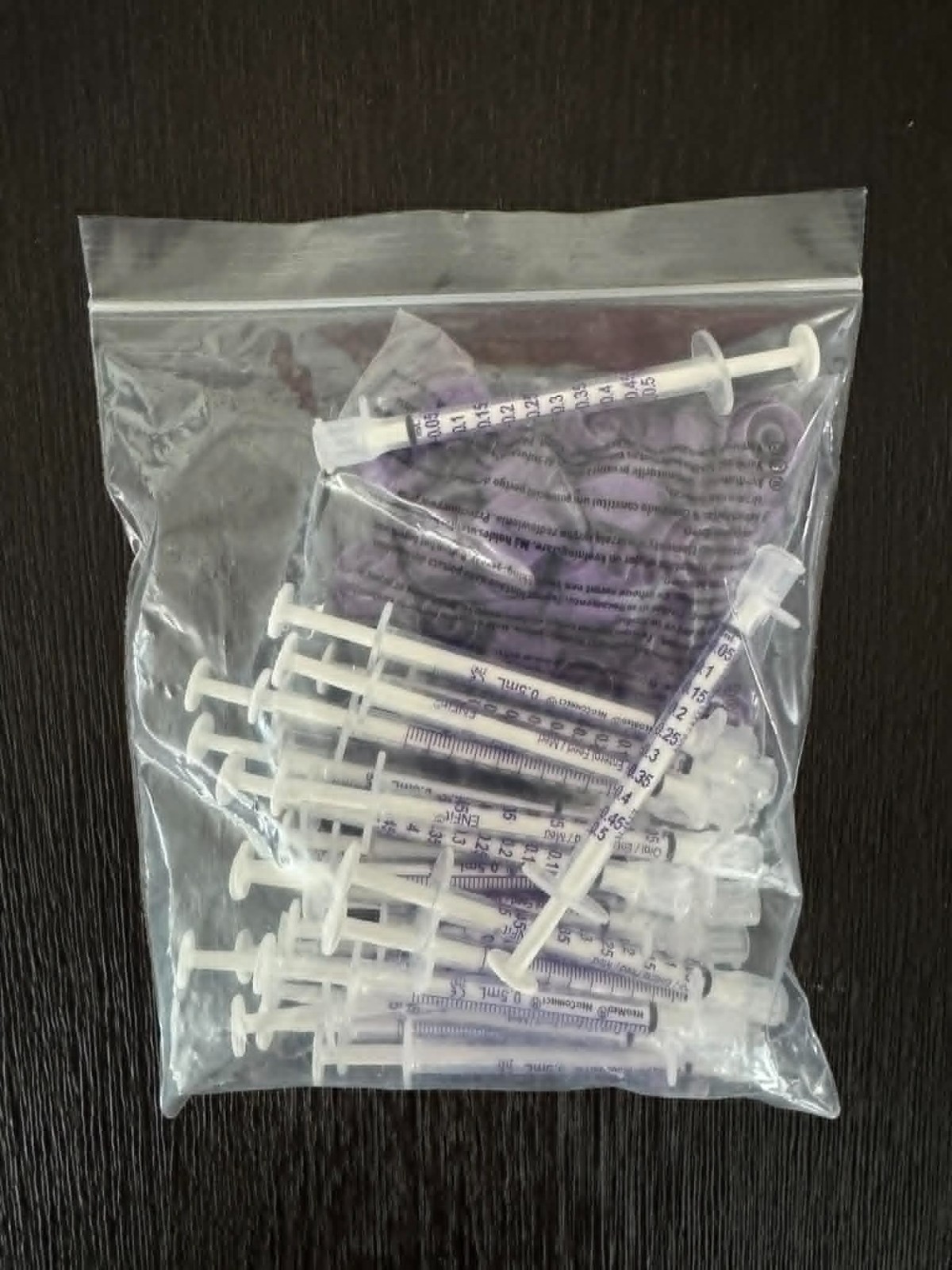 NeoMed NeoConnect ENFit 0.5 (½)mL Oral/Enteral Syringes With Caps (~25/Pack)