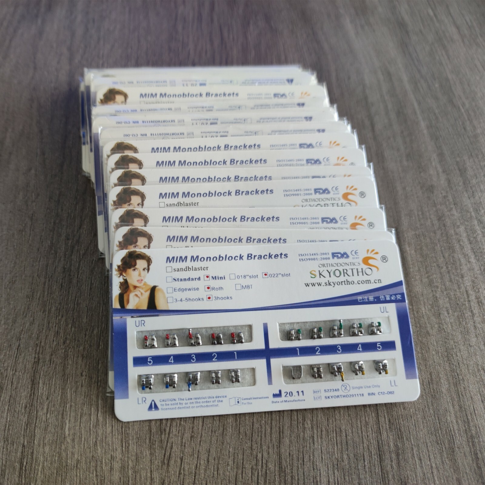 10 Packs Dental Orthodontics Brackets Braces Mini Roth 022 3 Hook MIM Monoblock