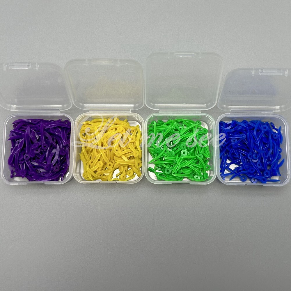 400pcs Dental Plastic Wedges with Hole Dentist Materials 4 Size Teeth Wedges