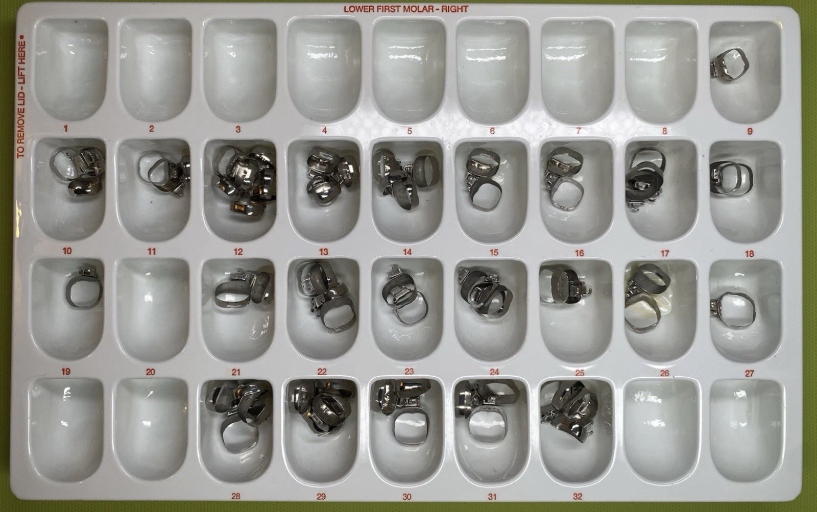 “A”Company Lot of 141 Orthodontic Bands -LR6 Buccal Tube, LR7 Size 9-34 Roth 022