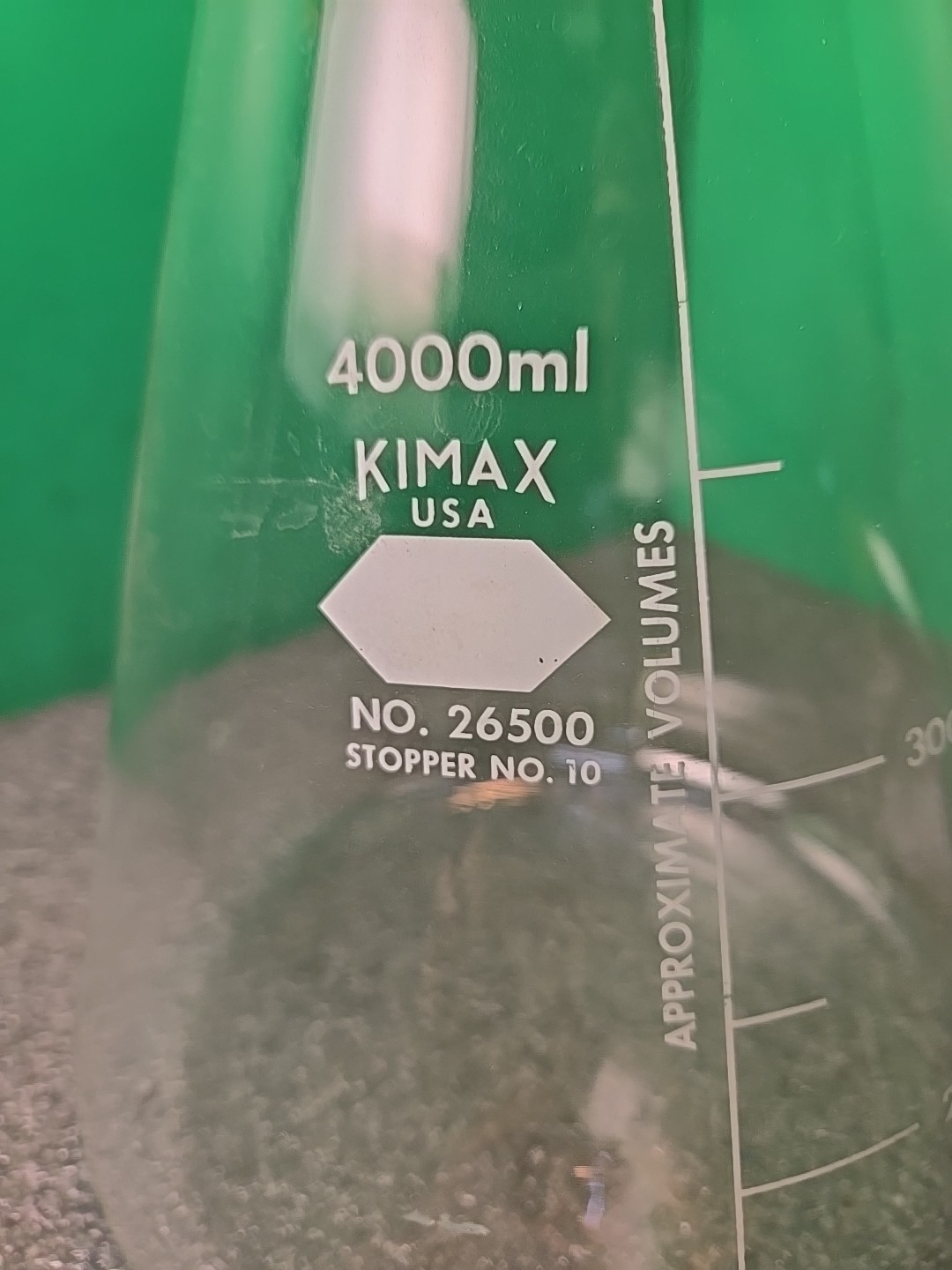 KIMAX 4000mL 4L Glass Graduated Heavy Duty Rim Erlenmeyer Flask 26500-4000