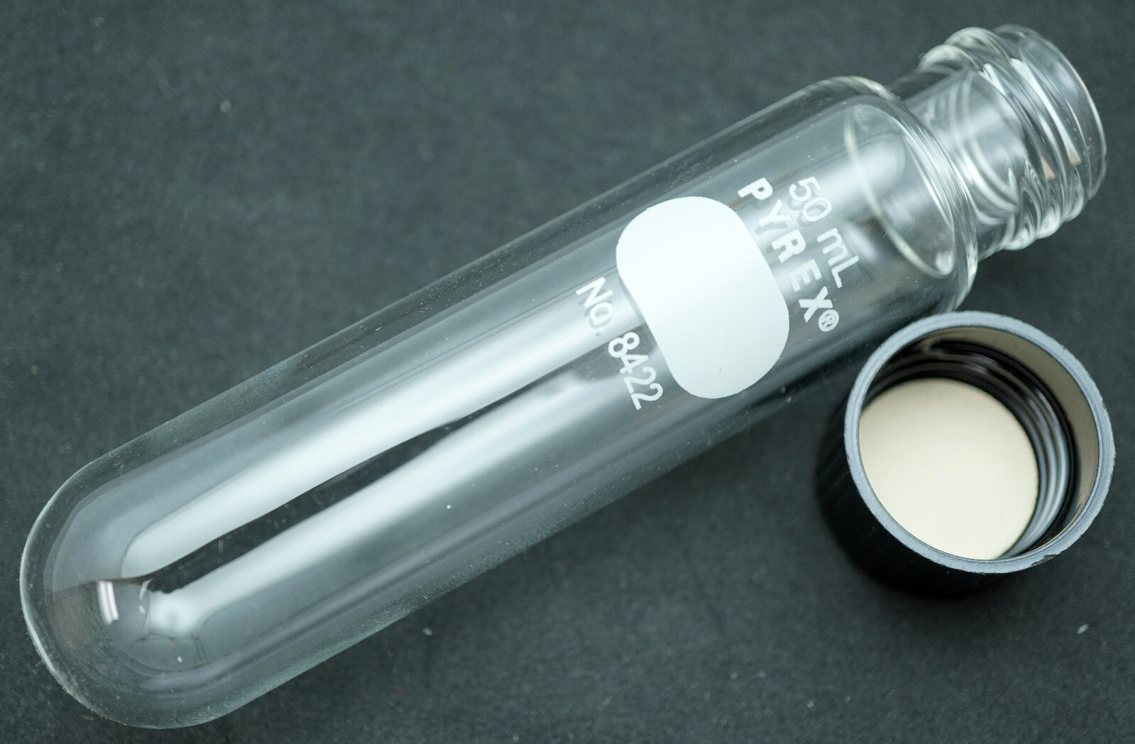 Corning Pyrex 8422-50 Glass 50mL HD Round Bottom Centrifuge Tube w/Cap