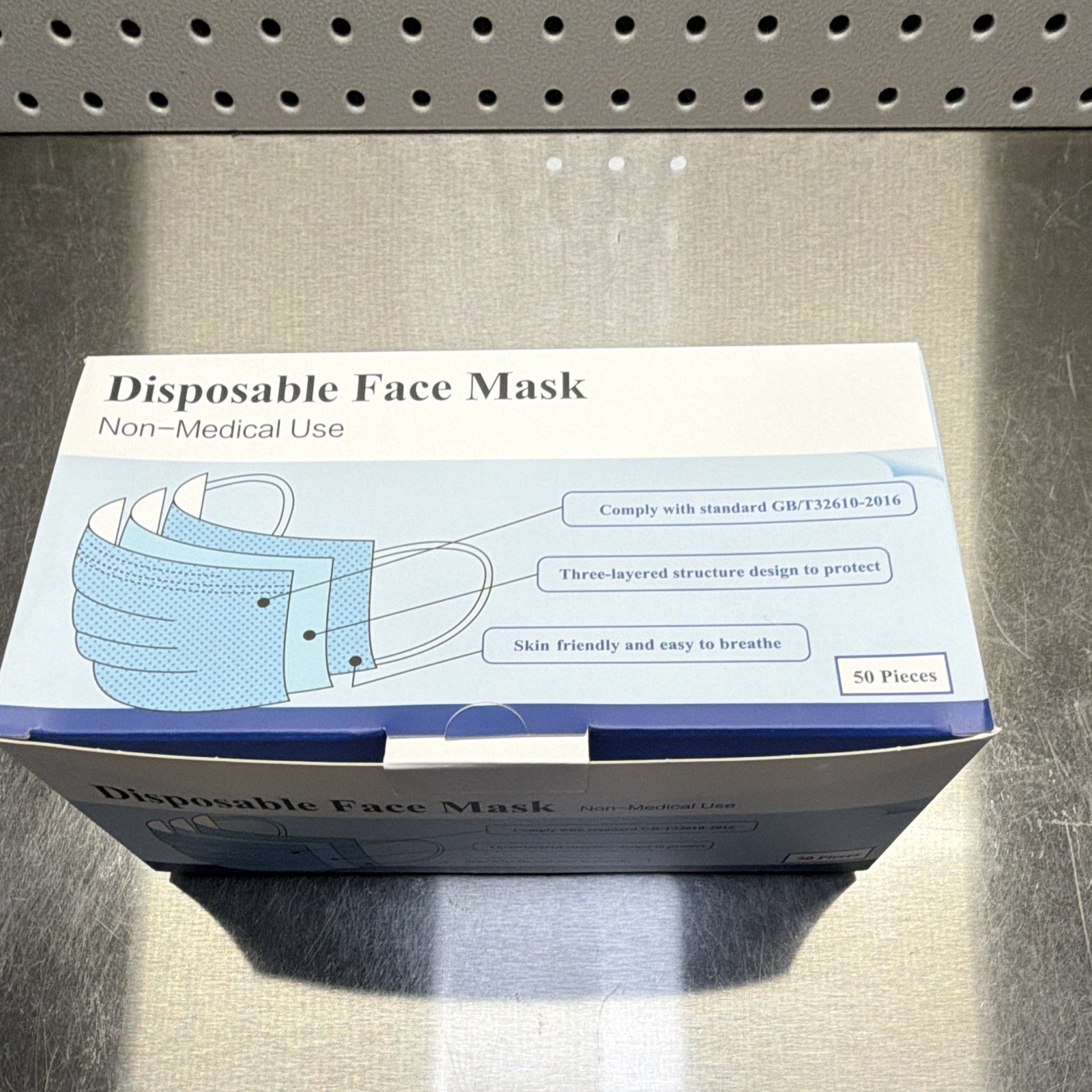 600 Face Mask, 3-Ply Disposable Face Mask Ear Loop Cosmetology PHF399B