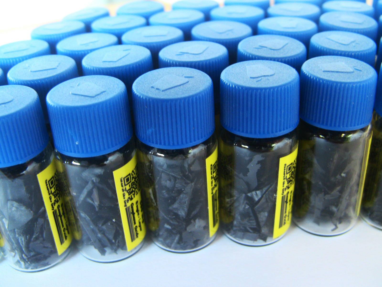 1Vial, 100 Milligram/Vial, Single-Layer Graphene Oxide, Solid