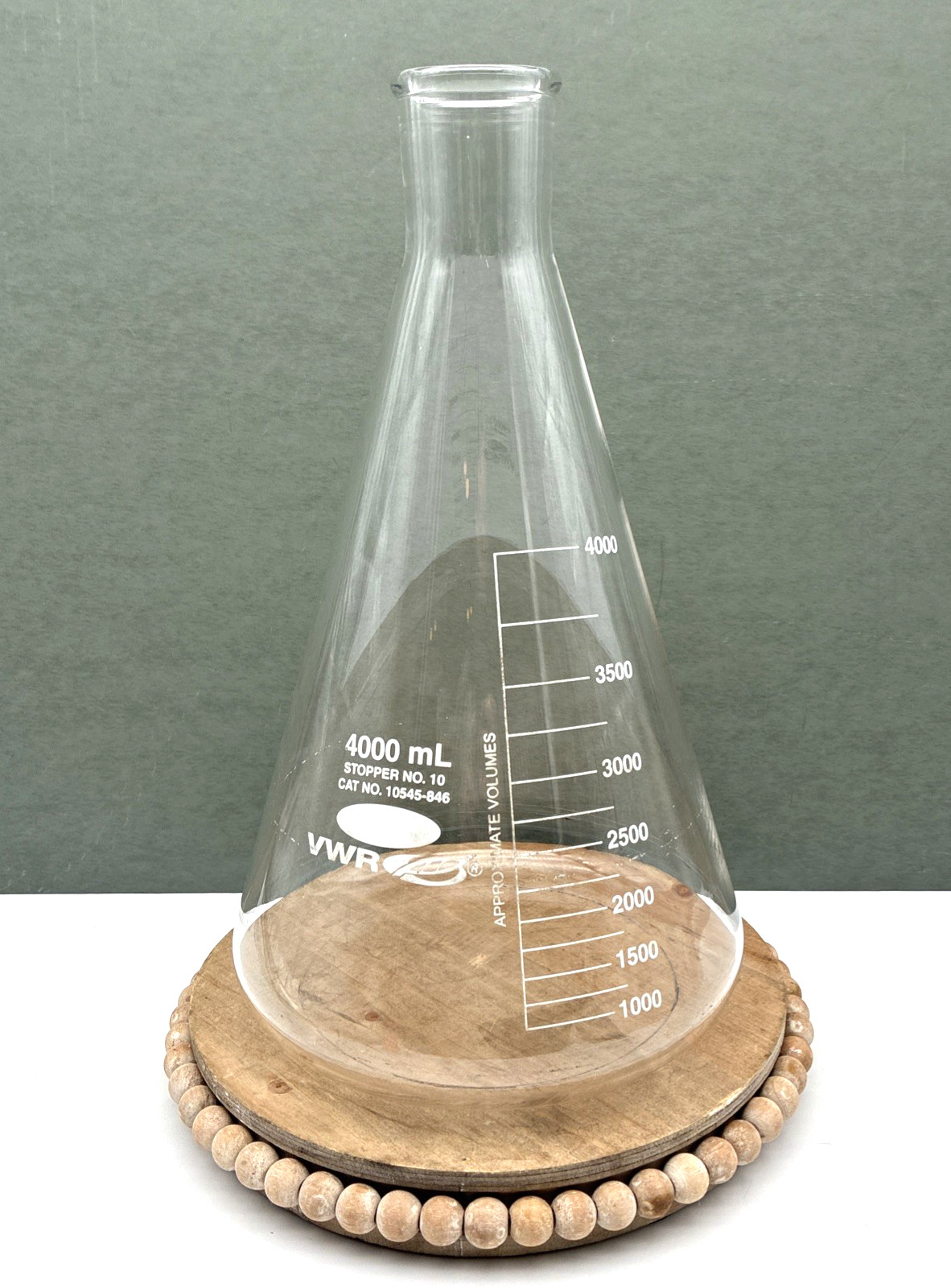 VWR 4000 mL CAT NO: 10545-846 Graduated Erlenmeyer Beaker, Heavy Wall